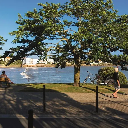 Lumineux Avec Balcon, Parking Et Animaux Acceptes - Fr-1-494-66 Apartment Royan